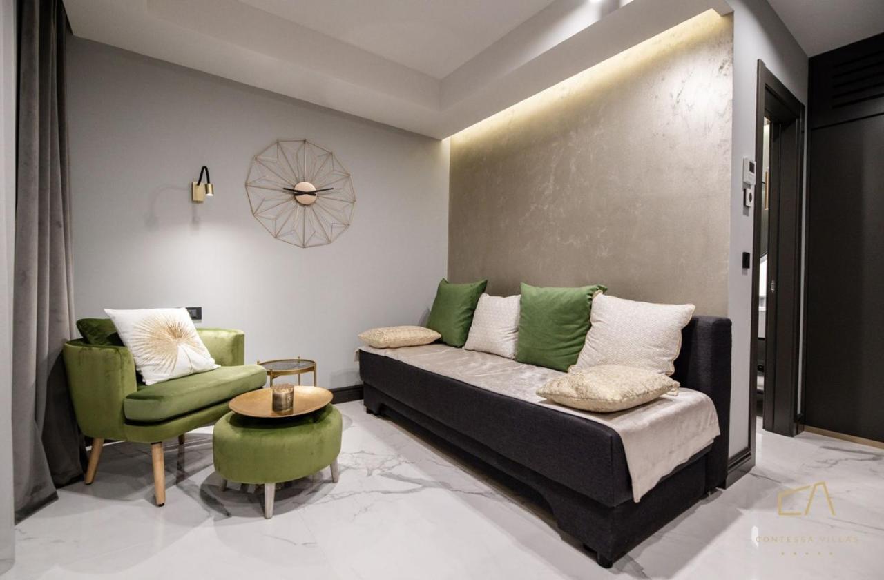 Luxury Apartments In Villa Curiera Malinska Exterior foto